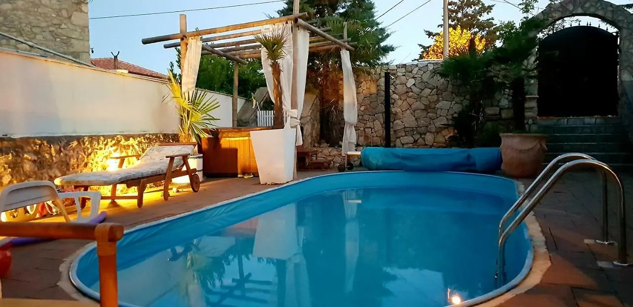 Villa Luma Silo  0*, Silo (Krk)